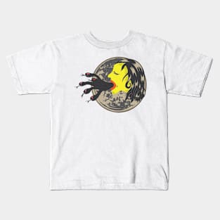 SNAKE WOMAN Kids T-Shirt